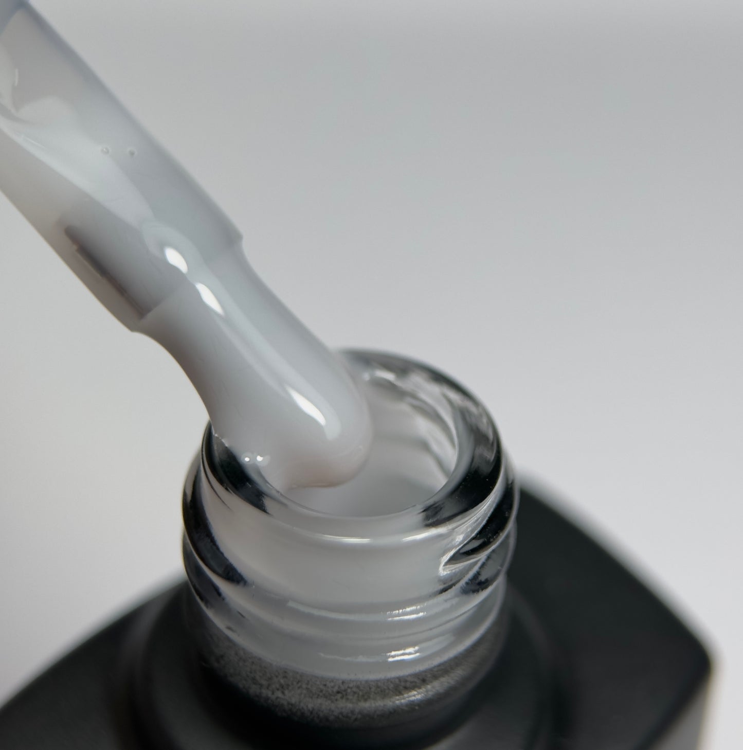 Rubber Base Milky White - 7 ml