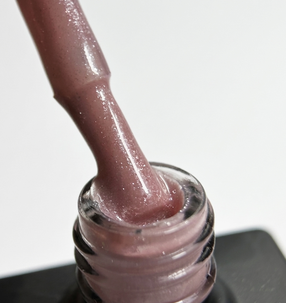 Rubber Base Glitter Nude 05 - 10 ml